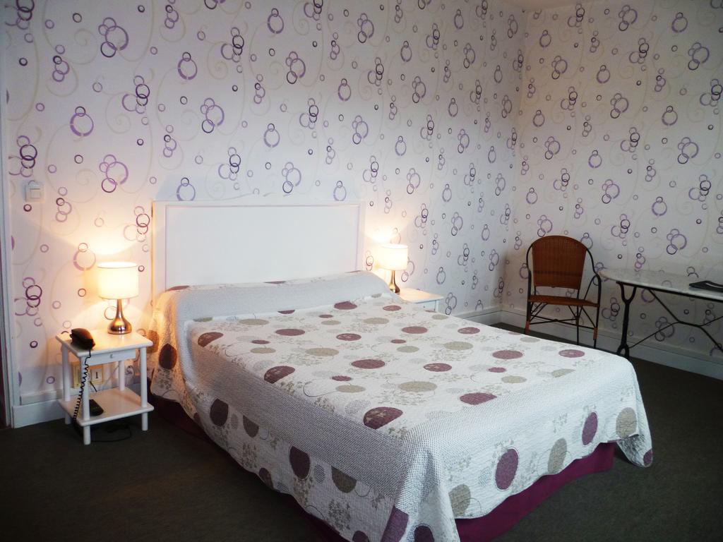 Hotel La Residence วีเนิฟ-โซร์-ล็อต ภายนอก รูปภาพ